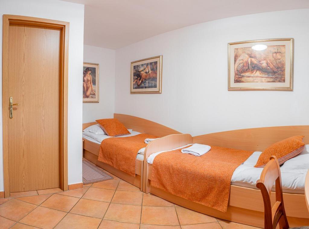 Hotel Gostilna Vovko Novo Mesto Eksteriør bilde